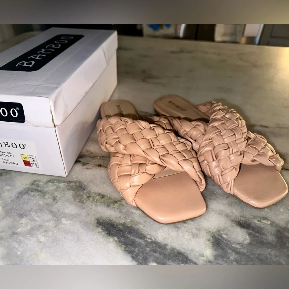 Bamboo Boutique Braided Flats - Size 7.5 - Cream/Tan